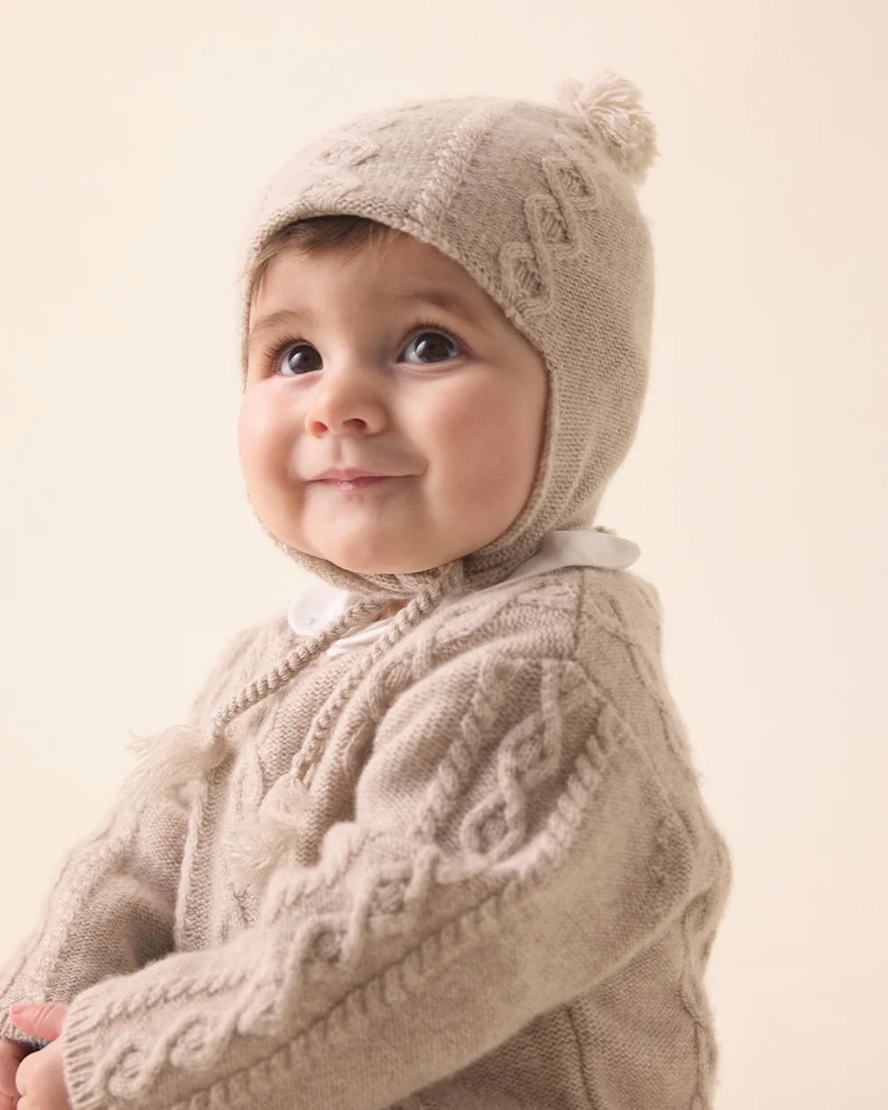 Benny Cable Knit Hat and Booties Set - Oat Brown