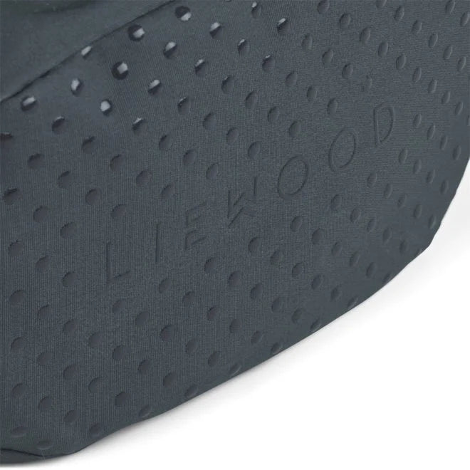 WATER-REPELLENT AND WINDPROOF BABY FOOTIES